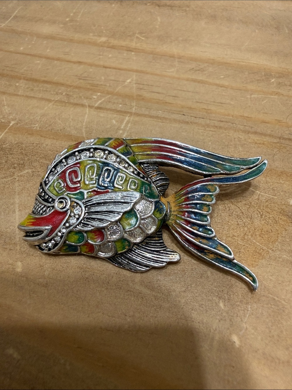 Colorful Enamel Angelfish Brooch Pin - Multicolor 2” x 1.5” - Picture 9 of 9
